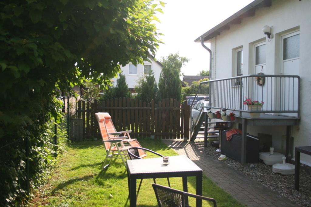 Ferienwohnungen Haus Mecklenburg 奥门豪斯特 外观 照片