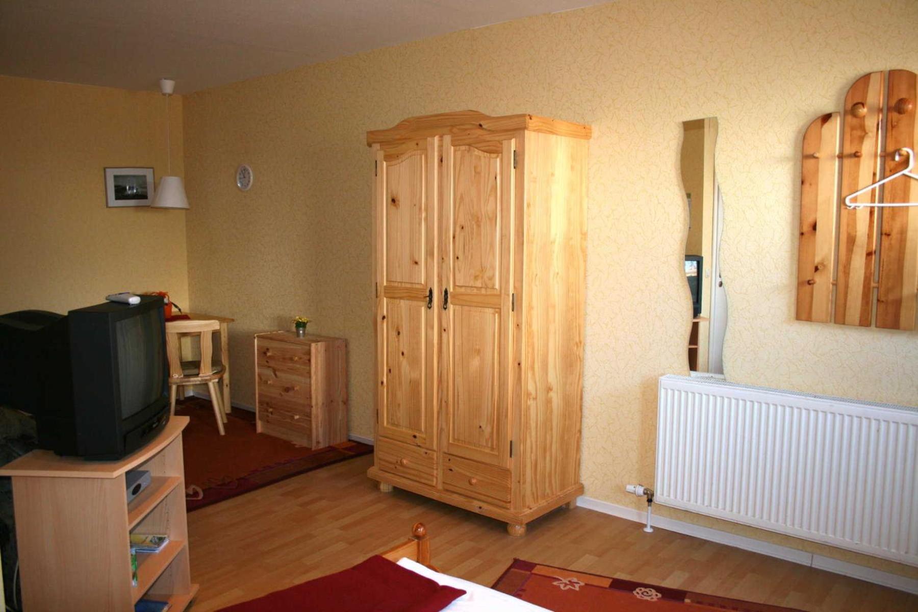 Ferienwohnungen Haus Mecklenburg 奥门豪斯特 外观 照片